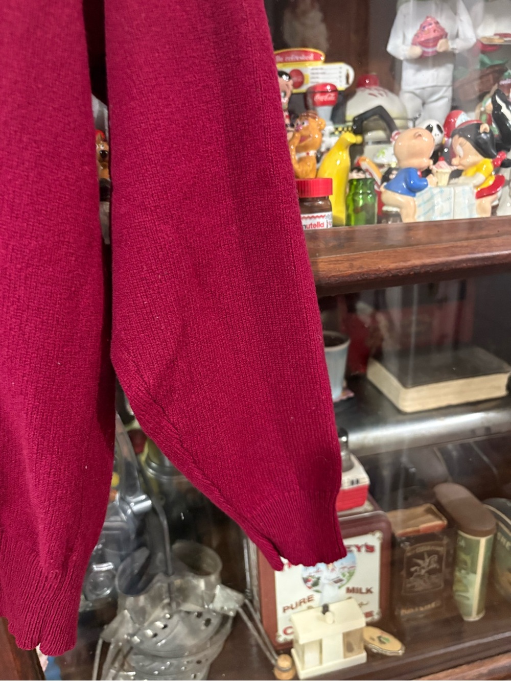 Vintage Brooks Brothers 100% Lambswool Burgundy V-Neck Preppy Sweater M - Picture 4 of 7
